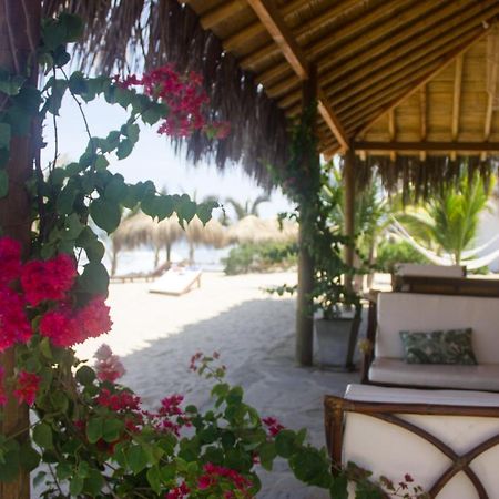 Baja Canoas Hotel Canoas de Punta Sal Exteriör bild
