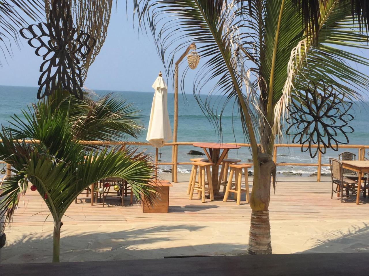 Baja Canoas Hotel Canoas de Punta Sal Exteriör bild